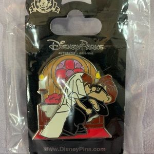 Disney’s Up Carl and Ellie Pin